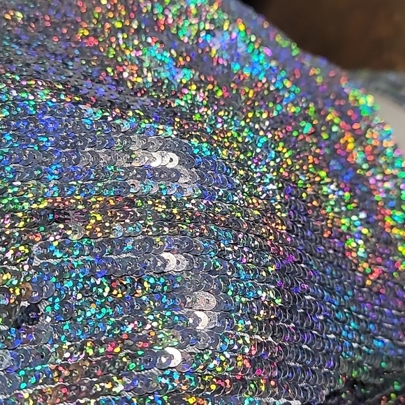 Gianni Bini top and skirt, size small, new with tags - Picture 3 of 9